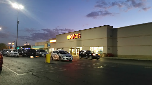 Discount Store «Big Lots», reviews and photos, 4628 W Diversey Ave, Chicago, IL 60639, USA