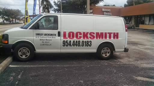 Locksmith «Smiley Locksmith», reviews and photos, 30 E Oakland Park Blvd, Wilton Manors, FL 33334, USA