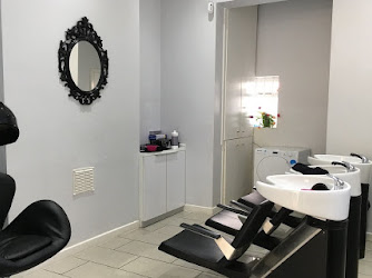 Supreme Hair and Beauty Salon