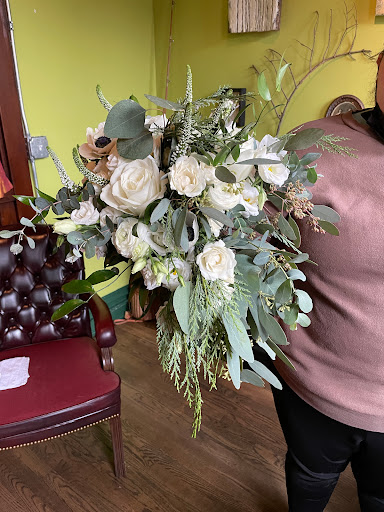 Florist «Anna Held Floral Studio», reviews and photos, 5557 N Sheridan Rd, Chicago, IL 60640, USA