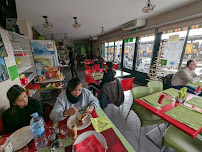 Atmosphère du Restaurant Bistrot de la Gare à Enveitg - n°3