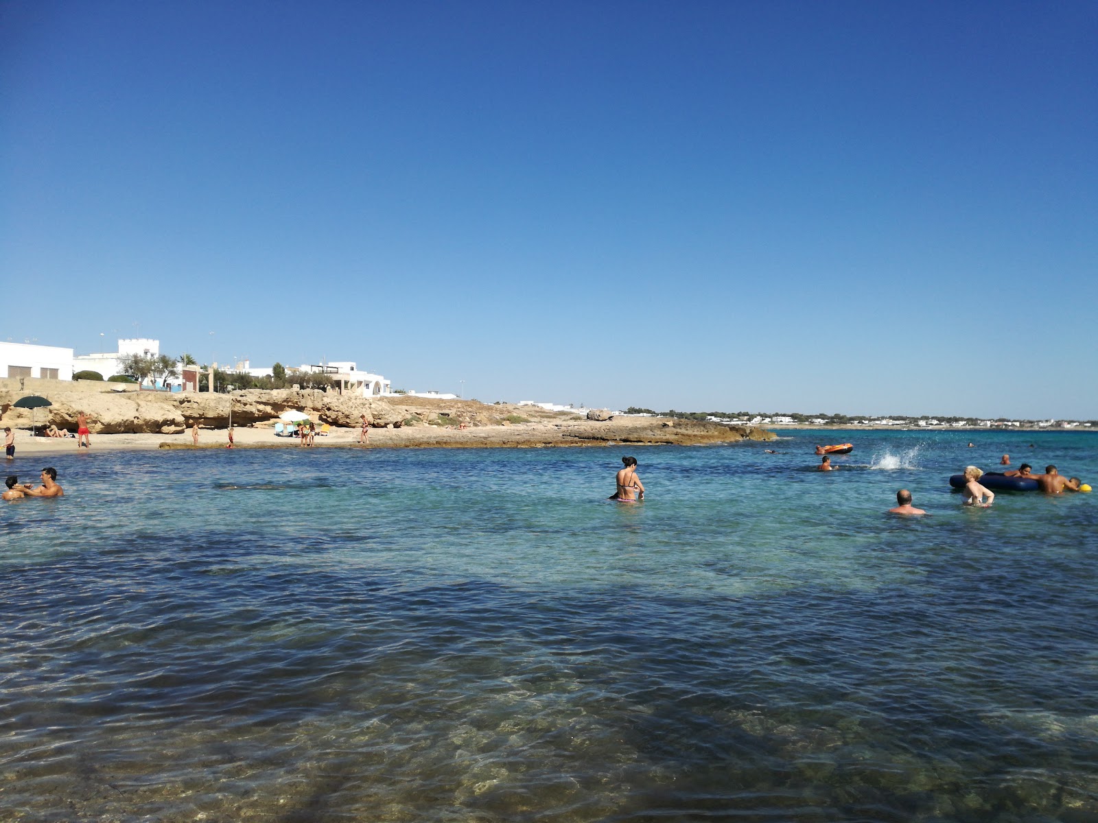 Foto de Spiaggia di Marina di Mancaversa y el asentamiento
