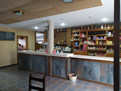 Bar-tienda Casa Pepe Luis - 33969, Av. San Mamés, 9, 33960 San Martín del Rey Aurelio, Asturias, Spain
