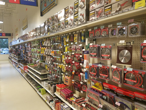 Hardware Store «Harbor Freight Tools», reviews and photos, 3428 E Silver Springs Blvd, Ocala, FL 34470, USA