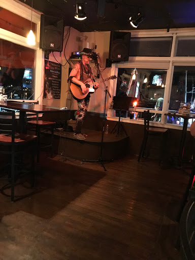 Seafood Restaurant «The Wheel House», reviews and photos, 294 Great Island Rd, Narragansett, RI 02882, USA