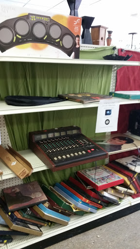 Non-Profit Organization «St. Vincent De Paul Store», reviews and photos, 1309 Williamson St, Madison, WI 53703, USA