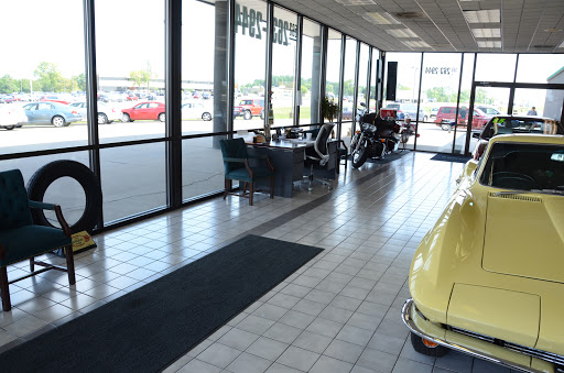 Used Car Dealer «Uptown Motor Sales», reviews and photos, 310 Cleveland St, Muscatine, IA 52761, USA