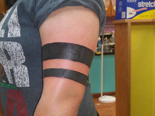 Tattoo Shop «Crazy Lady Ink», reviews and photos, 205 Lewis St S, Shakopee, MN 55379, USA