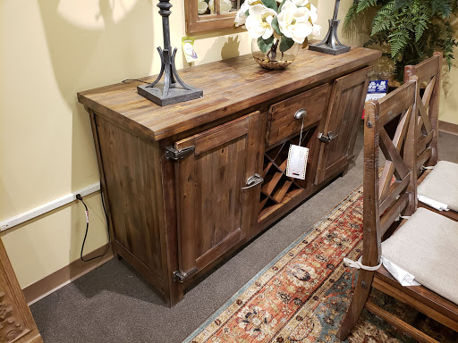 Furniture Store «Pilgrim Furniture & Mattress City Milford», reviews and photos, 1755 Boston Post Rd, Milford, CT 06460, USA