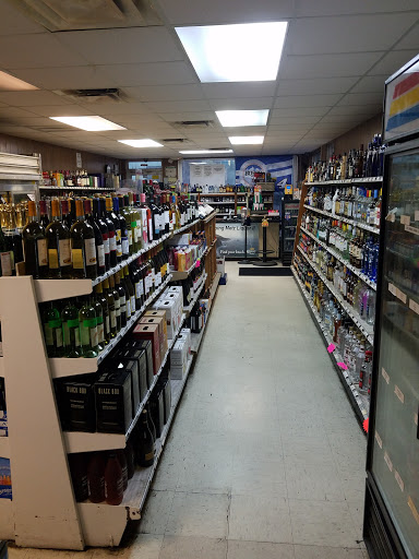 Liquor Store «Metz Package Liquors», reviews and photos, 2136 S Atlantic Ave, Daytona Beach, FL 32118, USA