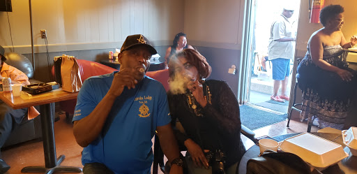 Tobacco Shop «Pipes & Pleasures», reviews and photos, 4244 E Main St, Columbus, OH 43213, USA