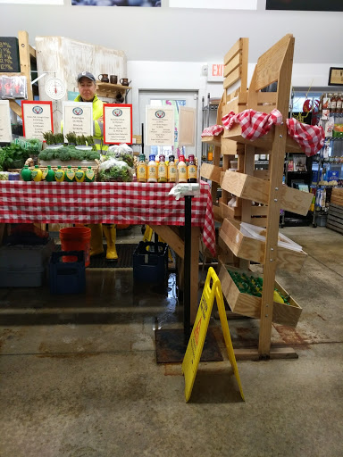 Seafood Market «Pine Tree Seafood & Produce», reviews and photos, 655 US-1, Scarborough, ME 04074, USA