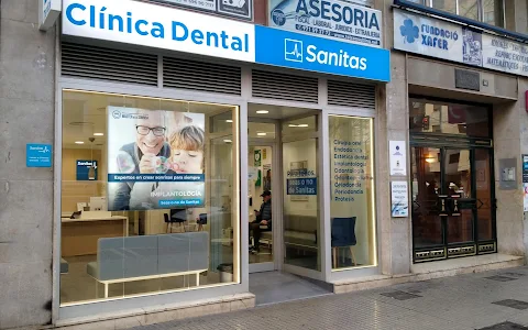 Clínica Dental Milenium Aragó - Sanitas image