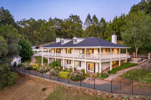 Nicole Spencer, Realtor image