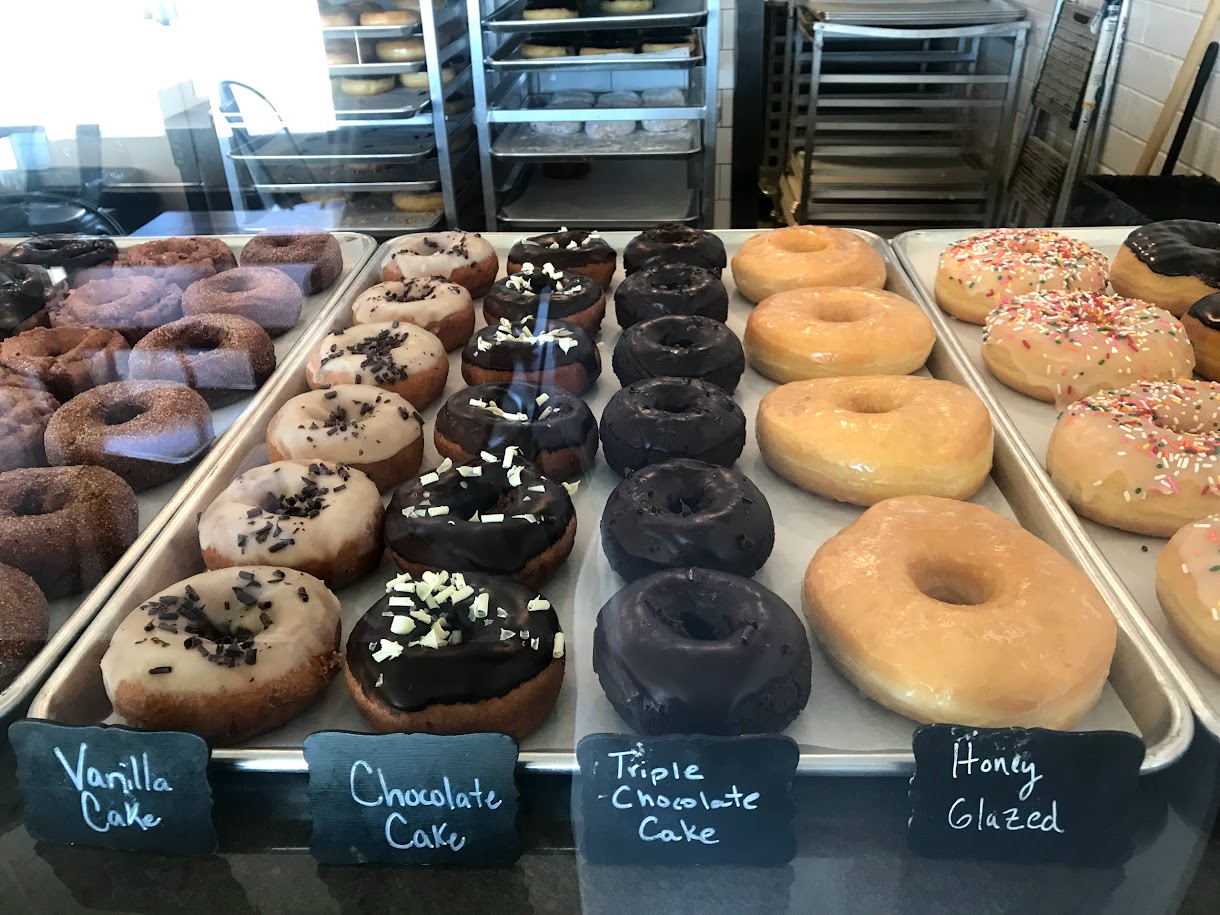 Status Dough Donuts & Coffee - Bearden Hill | Knoxville