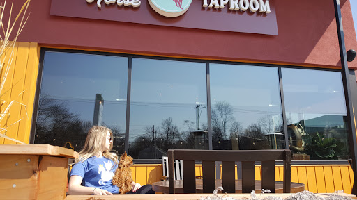 Wine Store «Brookside Wine & Spirits», reviews and photos, 600 E 63rd St, Kansas City, MO 64110, USA