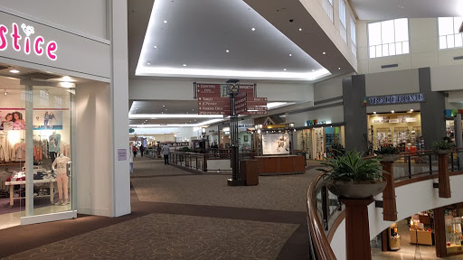 Shopping Mall «Eden Prairie Center», reviews and photos, 8251 Flying Cloud Dr, Eden Prairie, MN 55344, USA