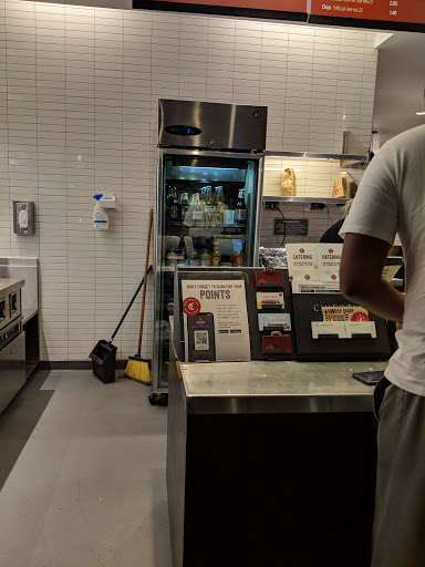 Mexican Restaurant «Chipotle Mexican Grill», reviews and photos, 3009 Agua Fria Fwy #1, Phoenix, AZ 85027, USA