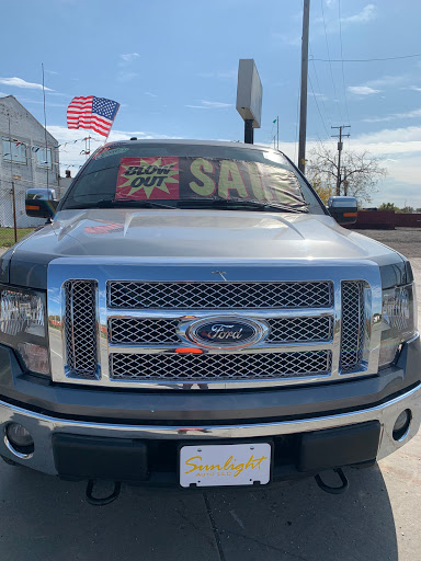 Used Car Dealer «Sunlight Auto LLC», reviews and photos, 16120 S Waterloo Rd, Cleveland, OH 44110, USA