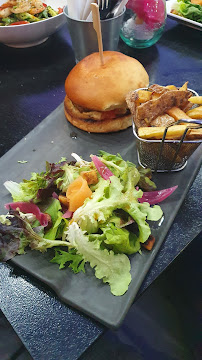 Hamburger du LA CASA | Restaurant et bar à ambiance à Labenne - n°9