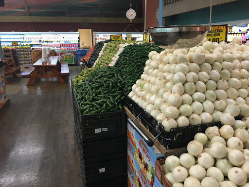 Supermarket «Supermercado El Rancho», reviews and photos, 4121 Gaston Ave, Dallas, TX 75246, USA