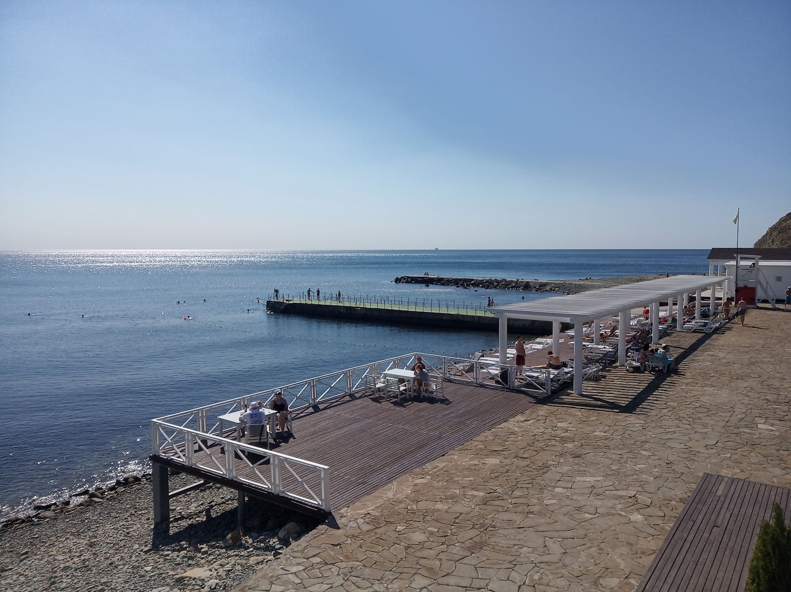 Abrau beach'in fotoğrafı ve güzel manzarası