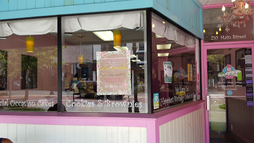Wedding Bakery «Piece of Cake», reviews and photos, 210 Main St, Evansville, IN 47708, USA