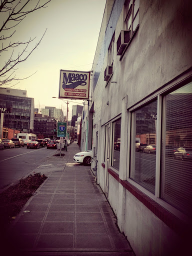 Auto Body Shop «Maaco Collision Repair & Auto Painting», reviews and photos, 739 9th Ave N, Seattle, WA 98109, USA