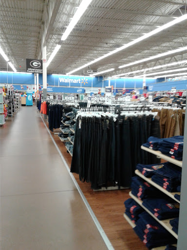 Department Store «Walmart Supercenter», reviews and photos, 98 Power Center Dr, Dawsonville, GA 30534, USA