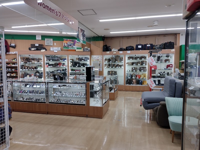 オフハウス 横浜金沢富岡店