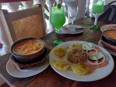 Restaurante Casa Mar - Parque principal 8.7609502, 76.5282921, San Juan de Urabá, Antioquia, Colombia
