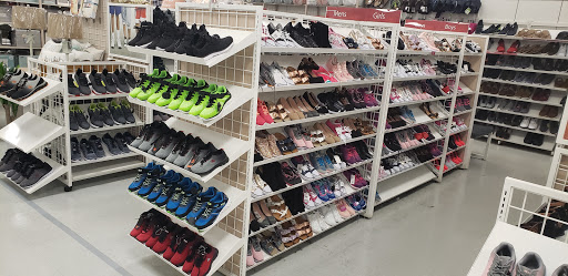 Department Store «Bealls Outlet», reviews and photos, 2710 Tamiami Trail E, Naples, FL 34112, USA