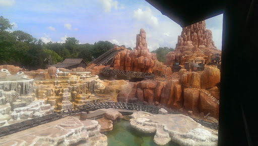 Roller Coaster «Big Thunder Mountain Railroad», reviews and photos, 4600 Frontierland, Orlando, FL 32836, USA