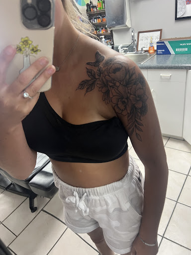 Tattoo Shop «Myrtle Beach Ink Tattoos», reviews and photos, 704 Seaboard St Unit A, Myrtle Beach, SC 29577, USA