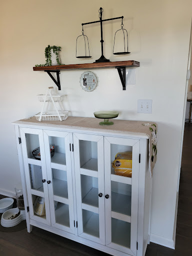 Furniture Store «Discount Furniture Store», reviews and photos, 504 E Market St, York, PA 17403, USA