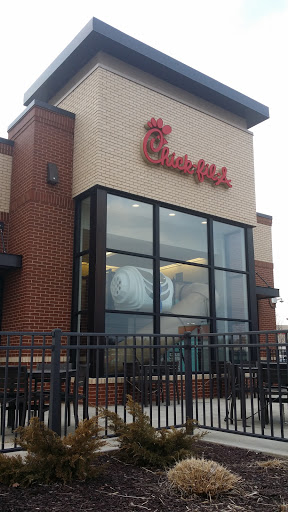 Fast Food Restaurant «Chick-fil-A», reviews and photos, 2610 Edgewood Rd SW, Cedar Rapids, IA 52404, USA
