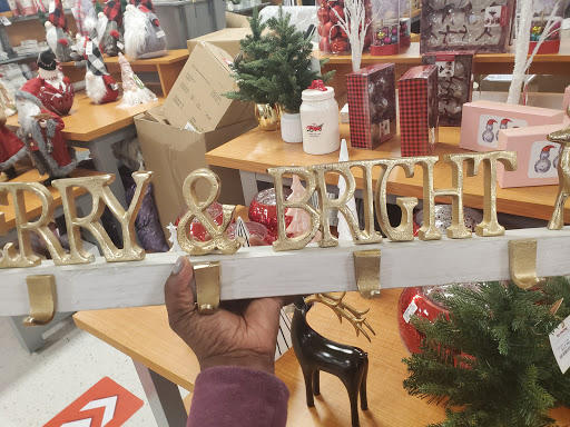 Department Store «T.J. Maxx», reviews and photos, 1965 N Canton Center Rd, Canton, MI 48187, USA