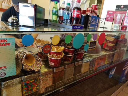 Ice Cream Shop «Cold Stone Creamery», reviews and photos, 6100 E Lake Sammamish Pkwy SE #6, Issaquah, WA 98029, USA