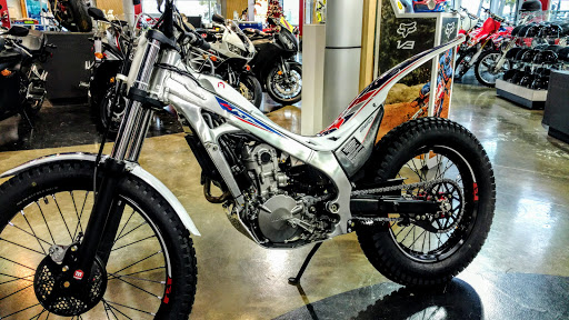 Motorcycle Dealer «Honda of Houston», reviews and photos, 12655 West Rd, Houston, TX 77041, USA