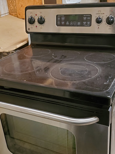 Used Appliance Store «Endtime Harvest Thrift Store», reviews and photos, 740 Wade Hampton Blvd, Greenville, SC 29609, USA