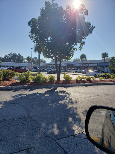 Shopping Mall «College Plaza Shopping Center», reviews and photos, 8595 College Pkwy, Fort Myers, FL 33907, USA