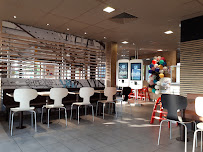 Atmosphère du Restauration rapide McDonald's à Cournon-d'Auvergne - n°1