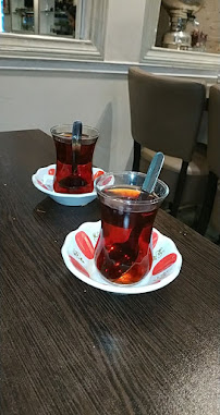 Thé turc du Restaurant turc Élysées Ottoman PERA à Paris - n°10