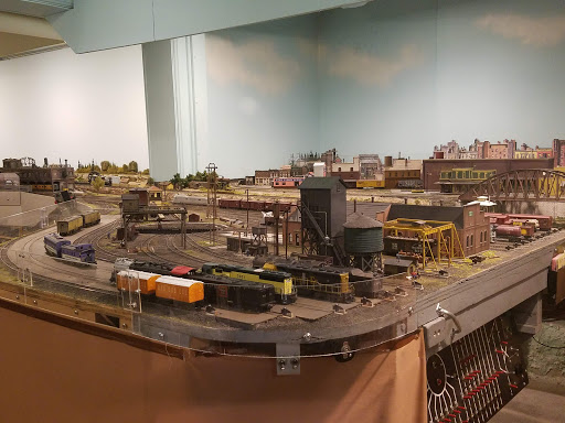 Toy Store «MOORE Toys & Gadgets», reviews and photos, 107 E Front St, Wheaton, IL 60187, USA