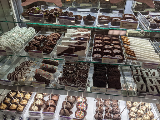 Chocolate Shop «Rocky Mountain Chocolate Factory», reviews and photos, 1419 1st Ave, Seattle, WA 98101, USA