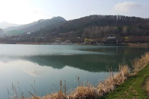 Suseong Recreation Area image