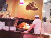 Atmosphère du Pizzeria La Pizza Cresci à Nice - n°4