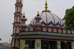 Dargah Hazrat Makhdoom e Jahan image