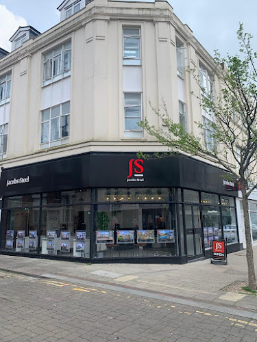 Jacobs Steel | Worthing Town Centre Sales and Lettings