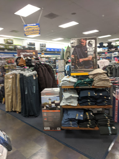 Sporting Goods Store «Big 5 Sporting Goods - Hollister», reviews and photos, 251 McCray St, Hollister, CA 95023, USA